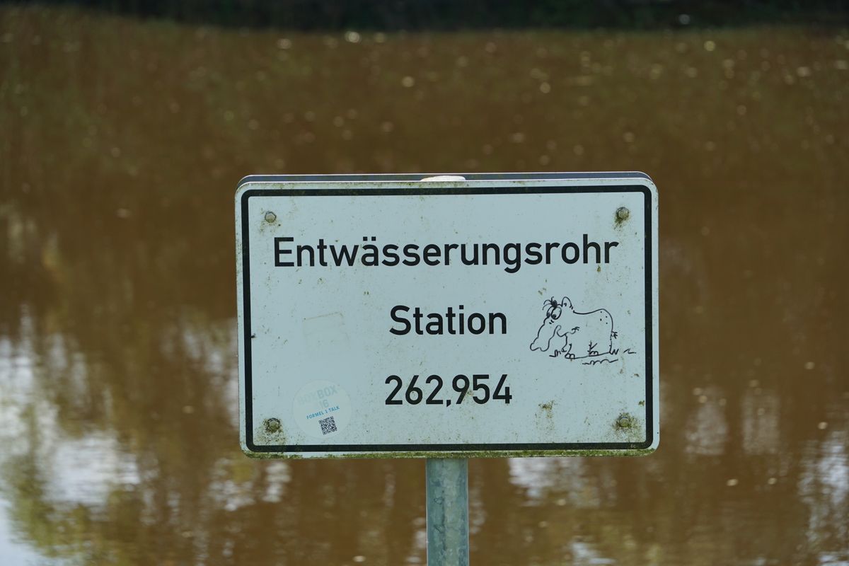 Ottifanten am Kanal